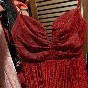 Lulu's sparkly dress